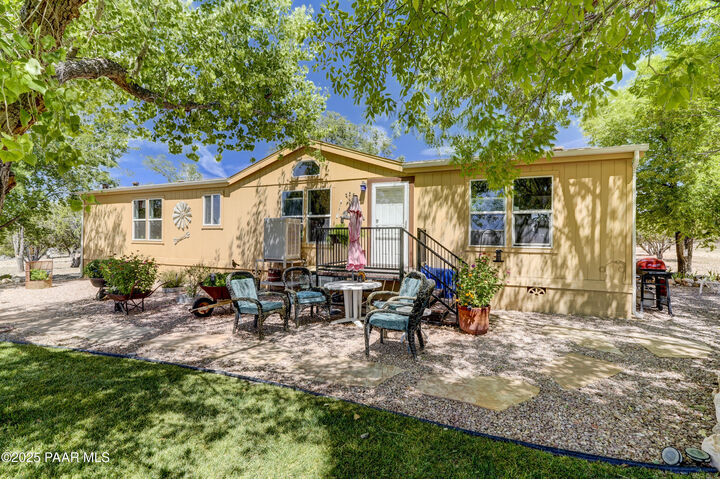 990 W Valleri Ann Road  Paulden AZ 86334 photo