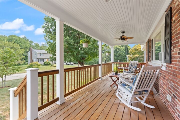 Property Photo:  7 Rachael Circle  MA 02375 