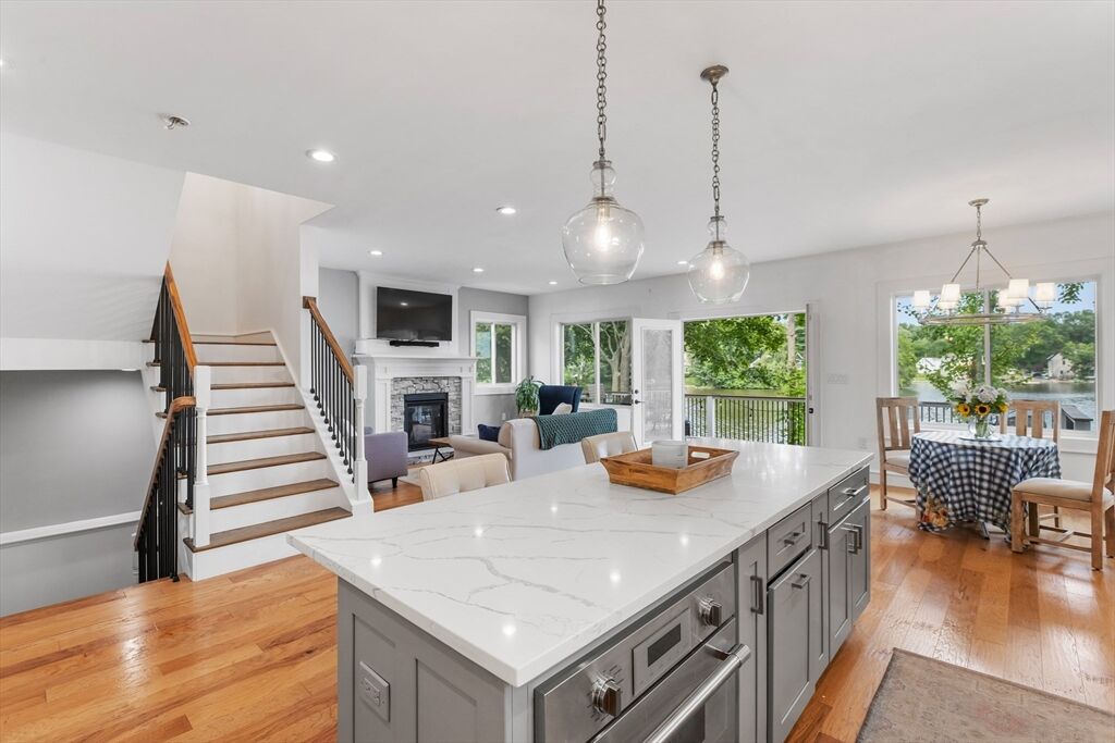 Property Photo:  46 Crescent Ave  MA 01940 
