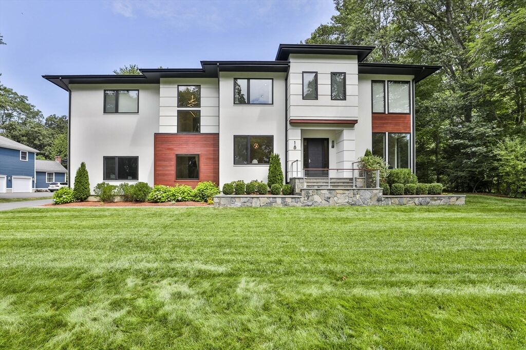Property Photo:  18 Blueberry Lane  MA 02420 