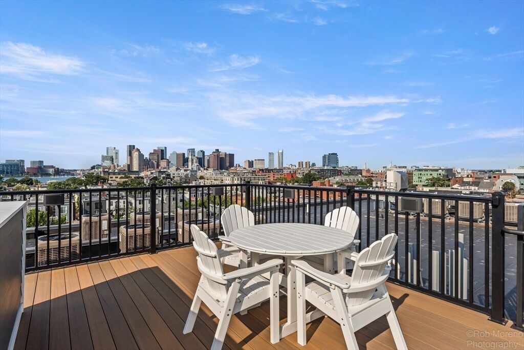 Property Photo: 197-207 Maverick St 204 MA 02128