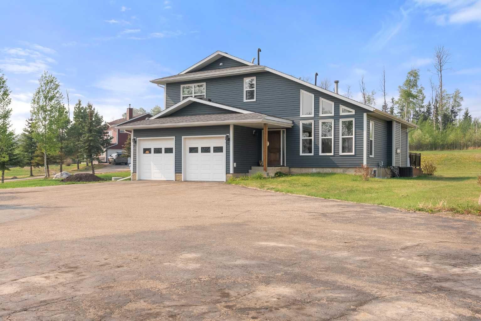 Property Photo: 170 Community Lane AB T9H 5B4