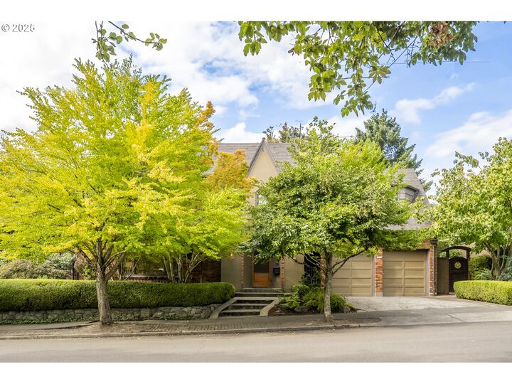 2211 SE Harrison St  Portland OR 97214 photo