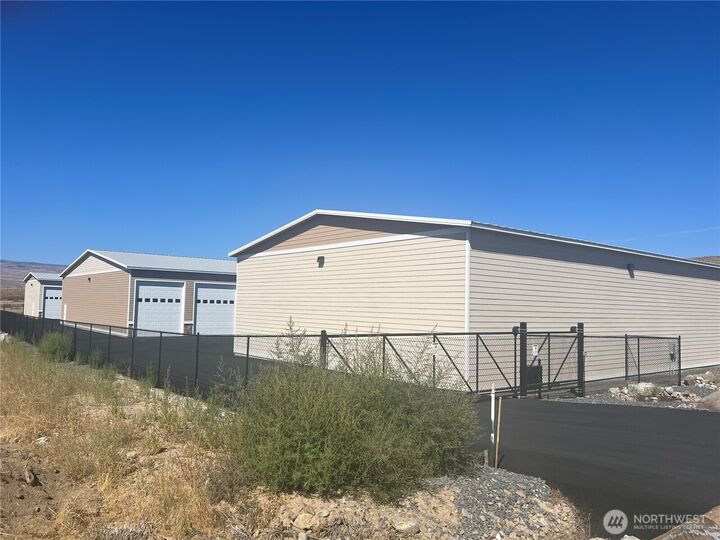 Property Photo: 9842 W.9 Road NW B-19 WA 98848