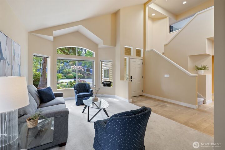 Property Photo:  4231  258th Avenue SE  WA 98029 