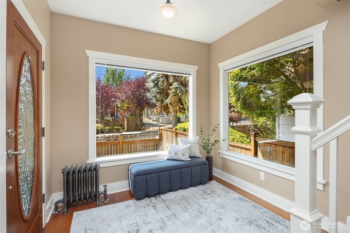 Property Photo:  316  N 77th St  WA 98103 