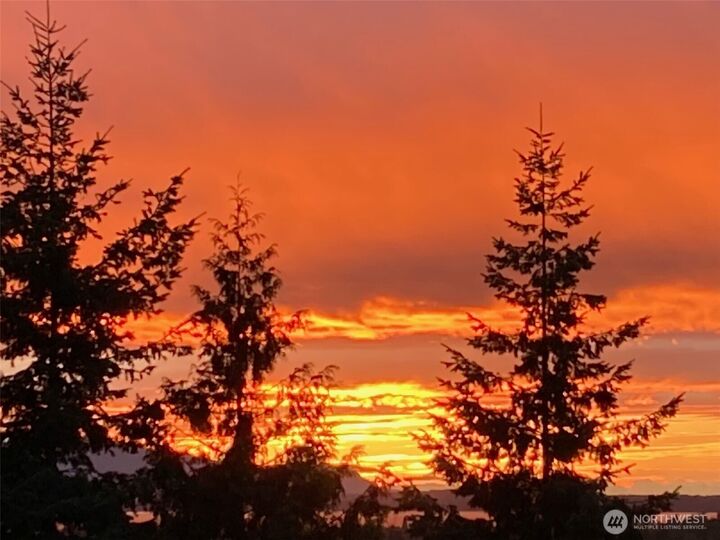 Property Photo: 3301 Stonecrop Way WA 98226
