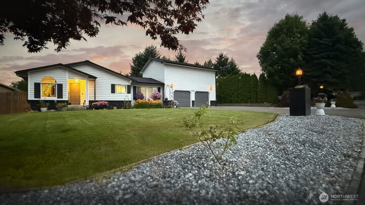 Property Photo: 1026 Chieri Ct WA 98532