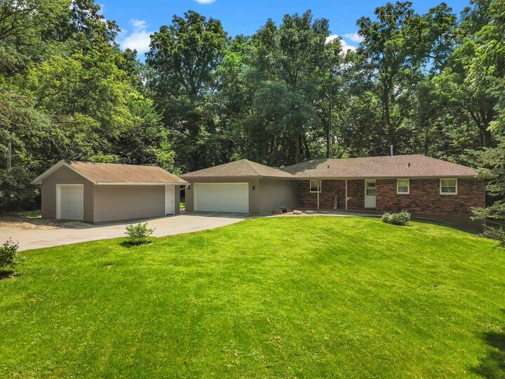 10912 Necedah Court  Roscoe IL 61073 photo