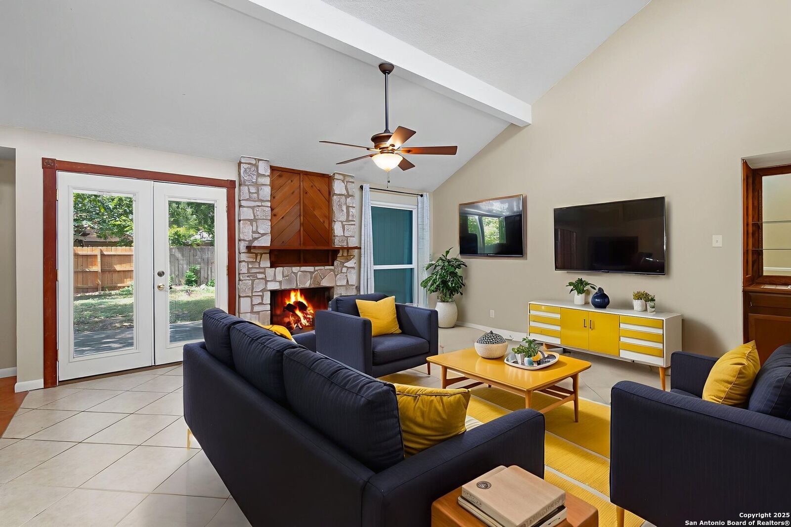 Property Photo: 5639 Timber Wagon TX 78250