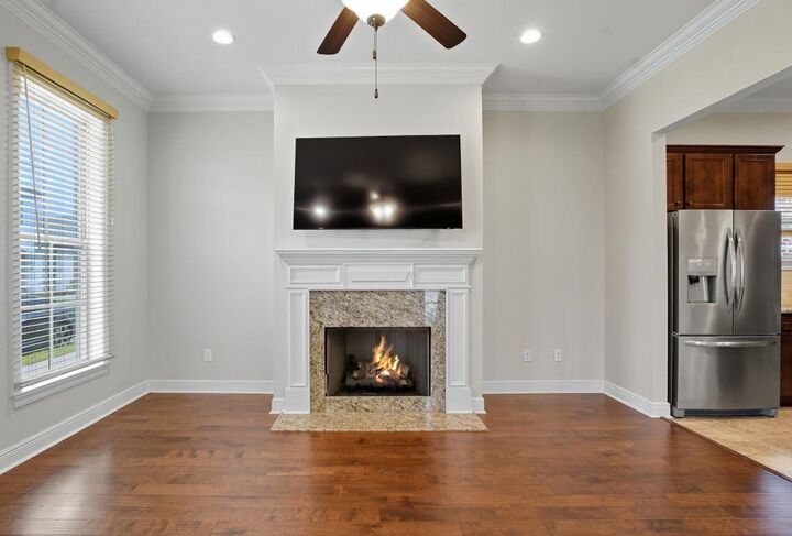 Property Photo: 3013 Forestwood Drive LA 70607