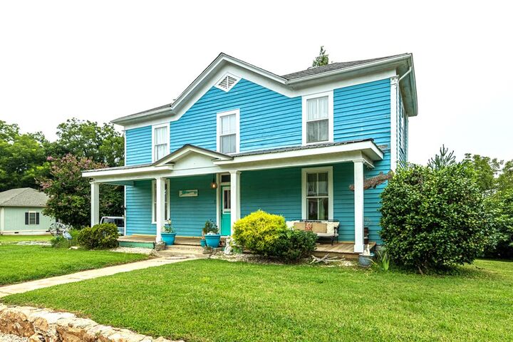 Property Photo: 217 Fifth Street VA 23927