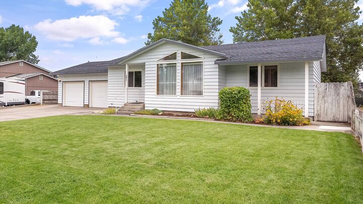 3411 E Pineglen Ave  Mead WA 99021 photo