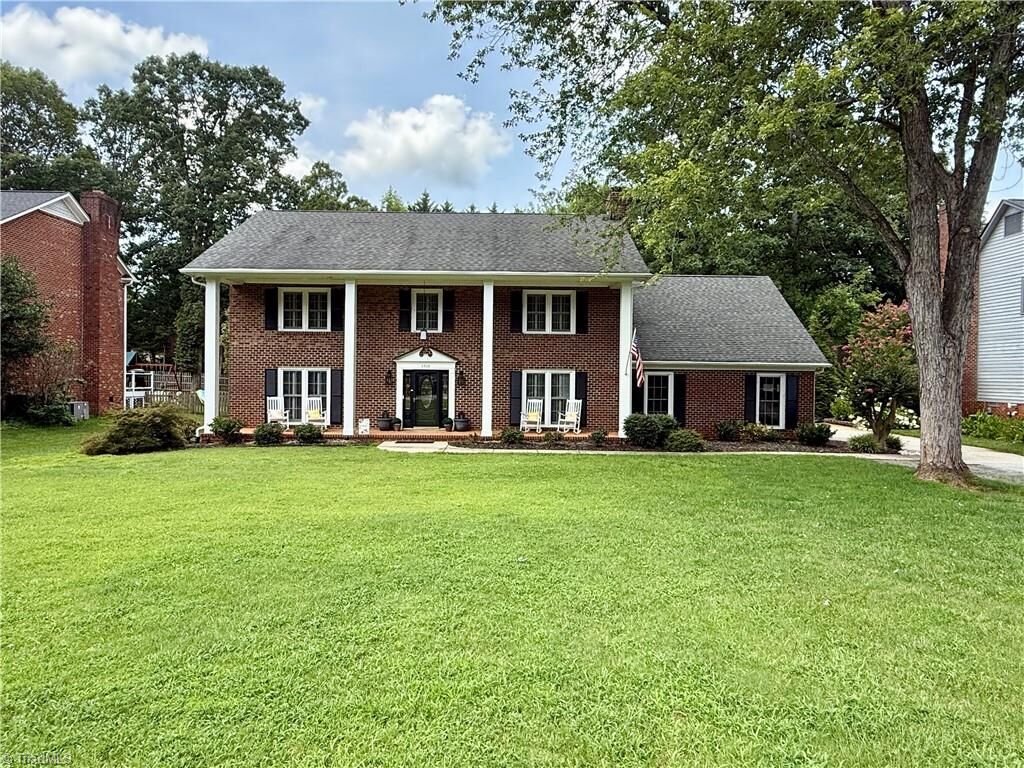 Property Photo:  3309 Wynnewood Drive  NC 27408 