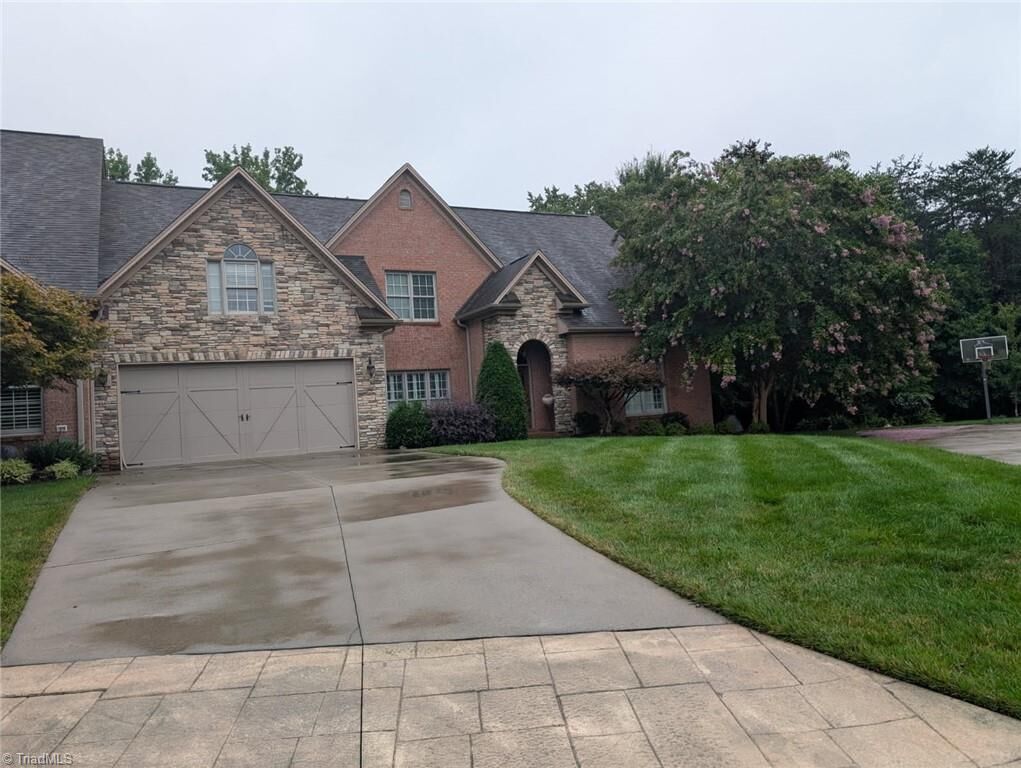 Property Photo: 4134 Coachman'S Court NC 27265