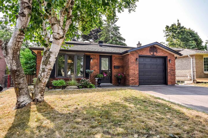 49 Ridgeway Avenue  Barrie ON L4N 5M2 photo
