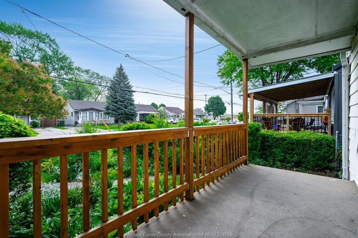 Property Photo:  1345 Elm  ON N8X 2B7 