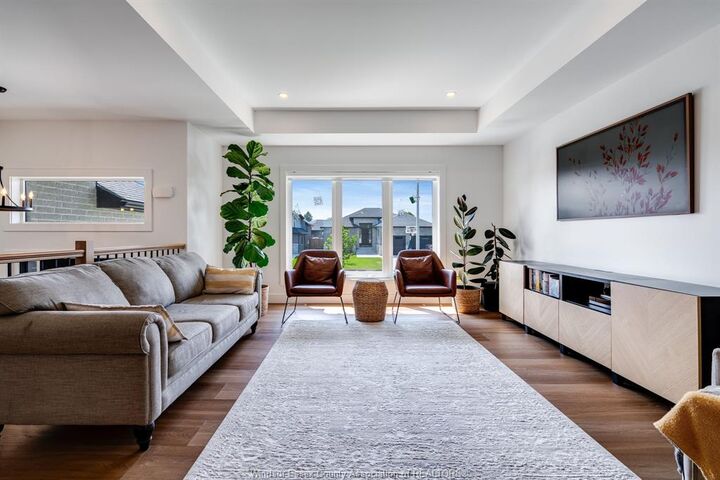Property Photo:  46 Olive Drive  ON N8H 0E7 