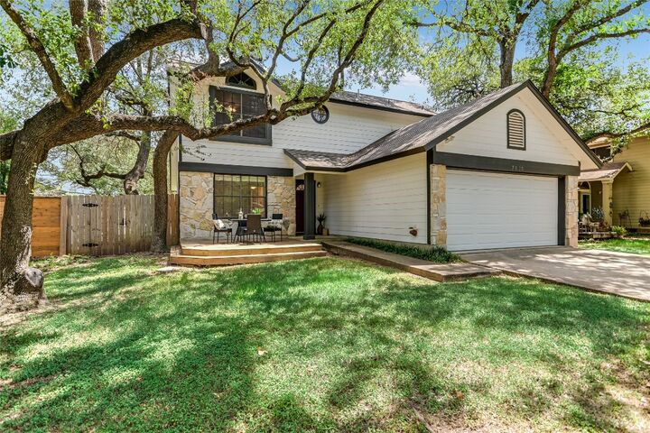 Property Photo:  7013 Tesoro Trail  TX 78729 