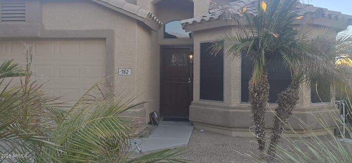 Property Photo: 762 E Leslie Avenue AZ 85140