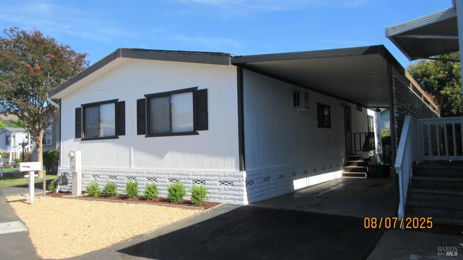 Property Photo: 190 Apple Lane CA 95407