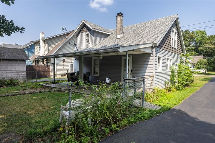 Property Photo:  913 W 1st Street  NY 14905 