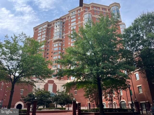 2121 Jamieson Avenue 607  Alexandria VA 22314 photo