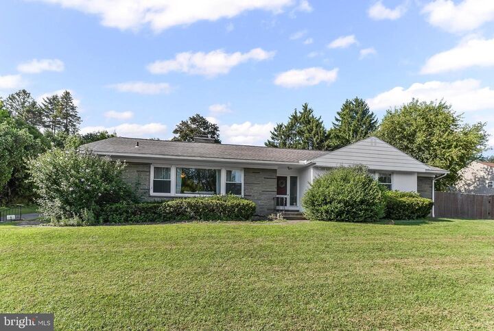 1405 Cardinal Drive  Coatesville PA 19320 photo