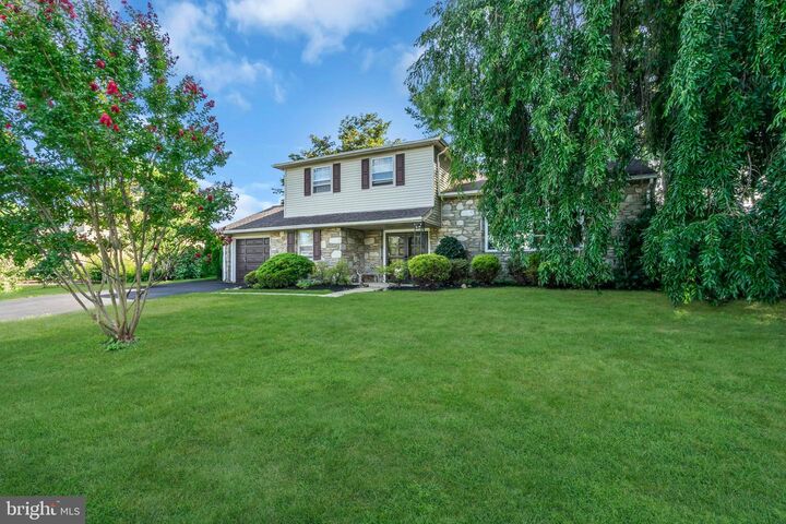 746 Killdeer Lane  Huntingdon Valley PA 19006 photo