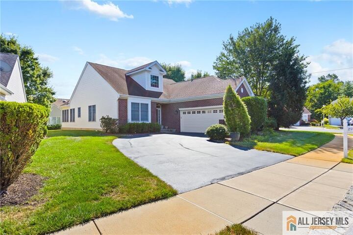 297 Heather Way 297  Monroe NJ 08831 photo