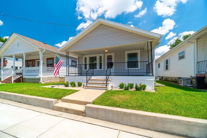 Property Photo:  222 Uhler Avenue  OH 43302 