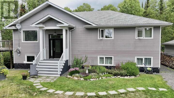 Property Photo: 142 Barkman Close ON P9N 0H4