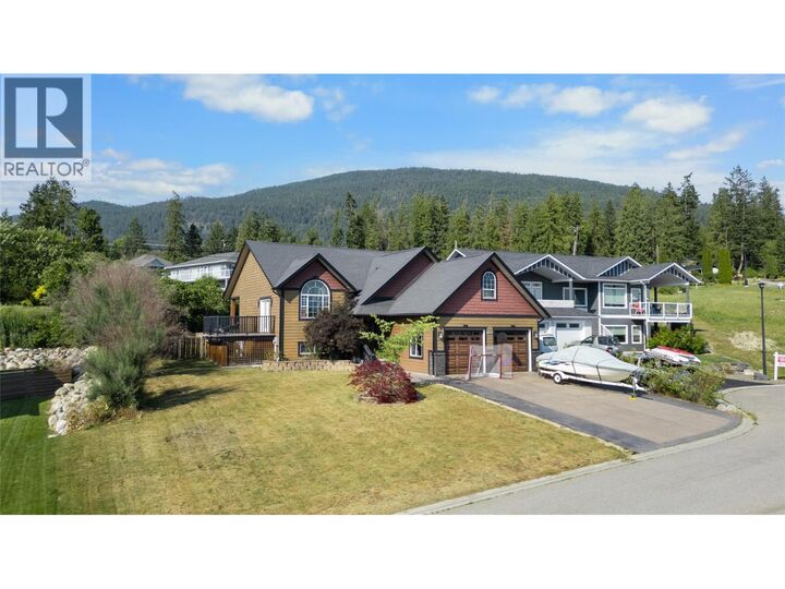 Photo de la propriété: 1028 Purcell Crescent BC V0B 1G3