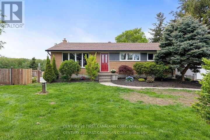 Photo de la propriété:  5270 Trafalgar Street  ON N0L 1G4 