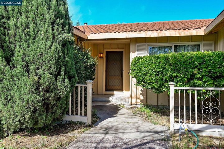 Property Photo: 9887 Broadmoor Dr CA 94583