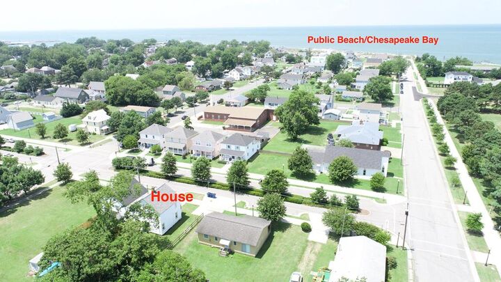 Property Photo:  614 Peach St  VA 23310 
