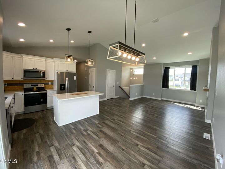 Property Photo: 3910 Amari Loop NW ND 58554