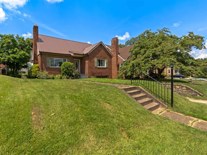 Property Photo:  53 Fairfax Drive  WV 25705 