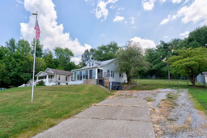 1421 Tupman Road  Evansville IN 47720 photo