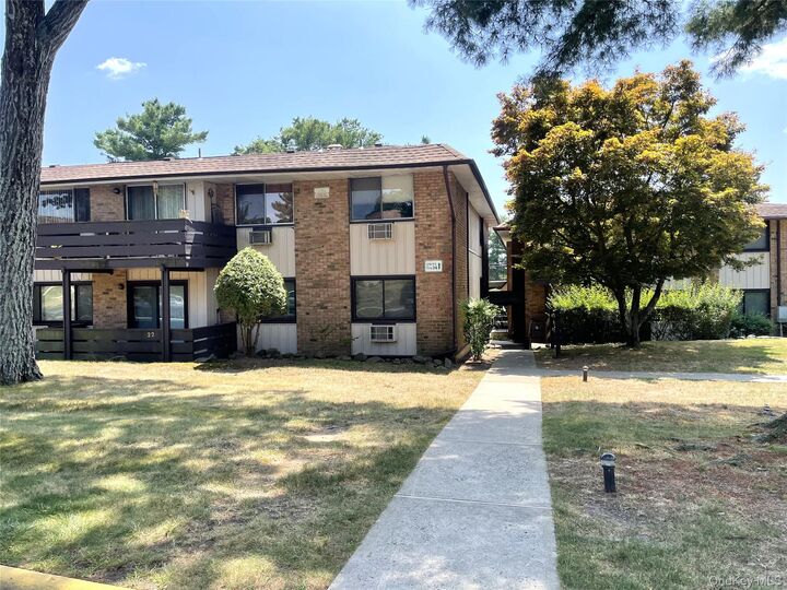 Property Photo:  24 Sierra Vista Lane 24  NY 10989 
