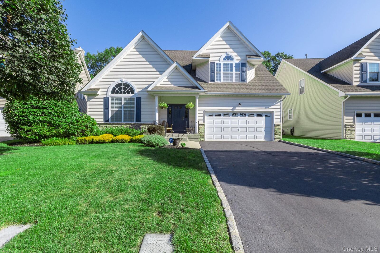 Property Photo:  19 Joshua Court  NY 11792 