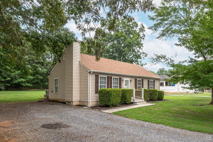 Property Photo:  73 Forest Avenue  VA 24502 