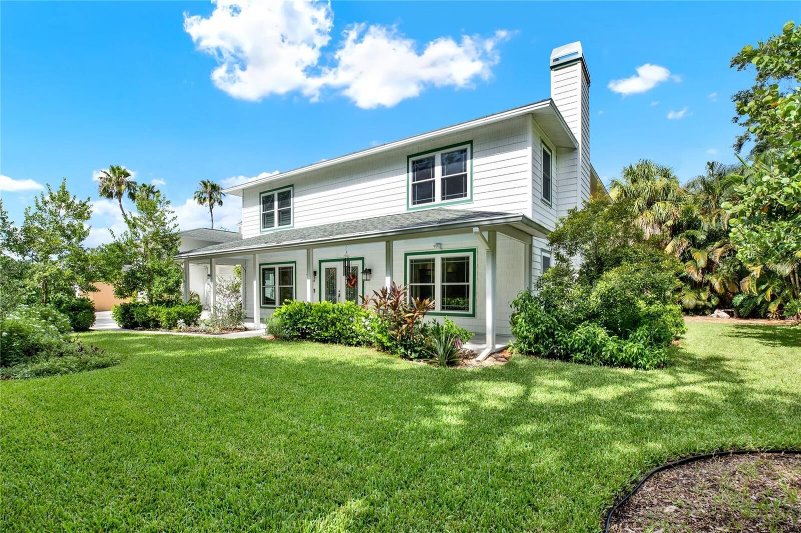 Property Photo:  430 Wildwood Way  FL 33756 