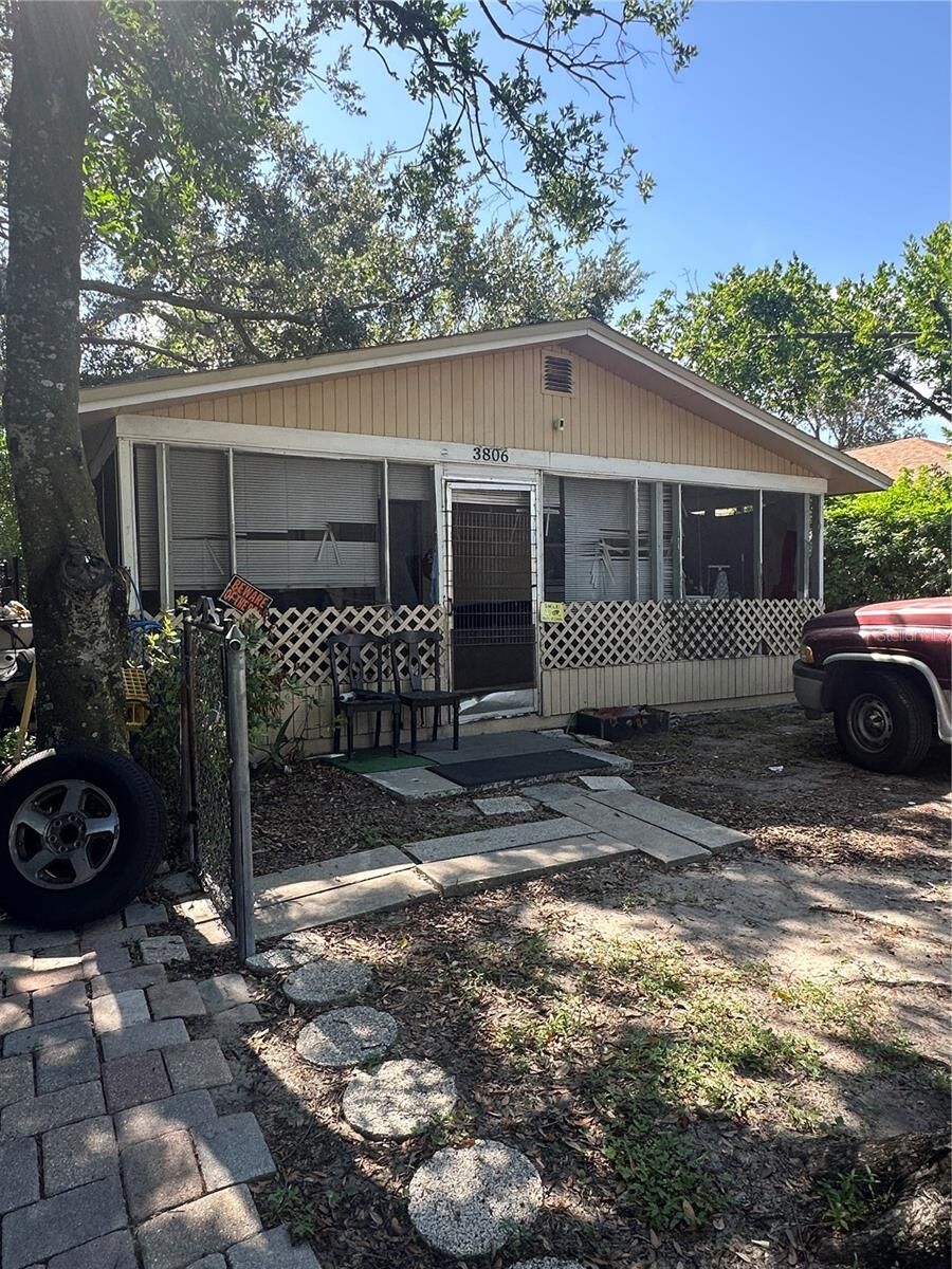 Property Photo: 3806 N 52nd Street FL 33619