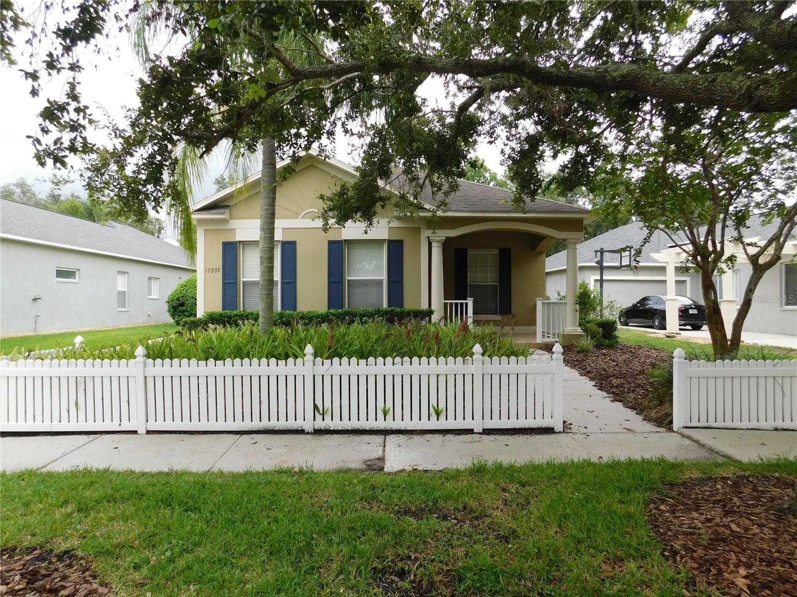 Property Photo:  19207 Sea Mist Lane  FL 33558 