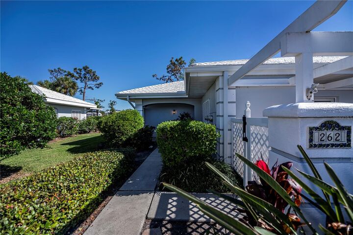 Property Photo:  262 Cerromar Way S 53  FL 34293 