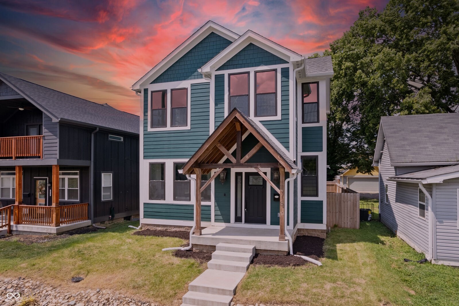 Property Photo: 1718 Milburn Street IN 46202