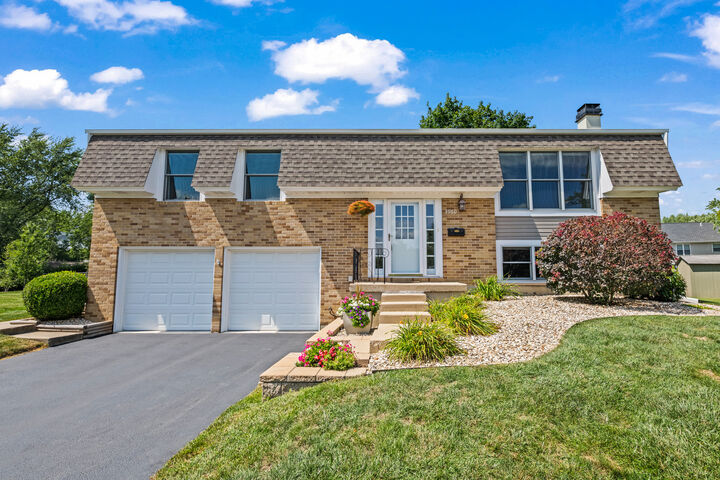 3960 Colony Court  Hoffman Estates IL 60192 photo