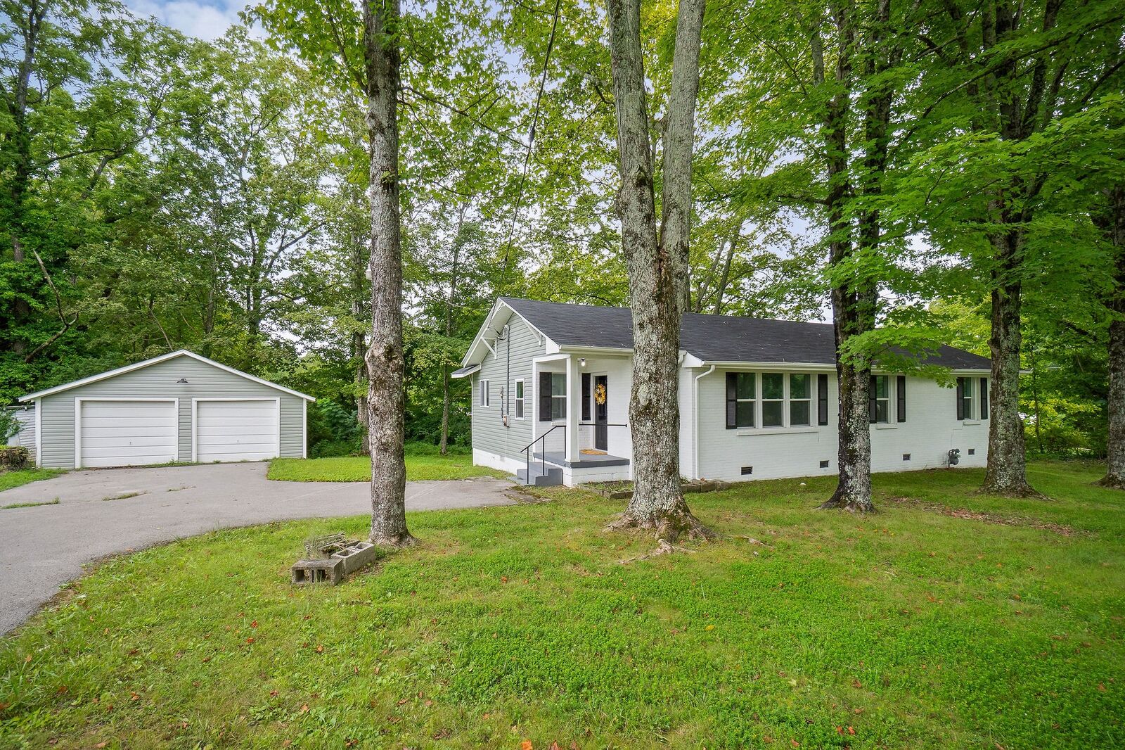 Property Photo:  524 Webb Ave  TN 38555 