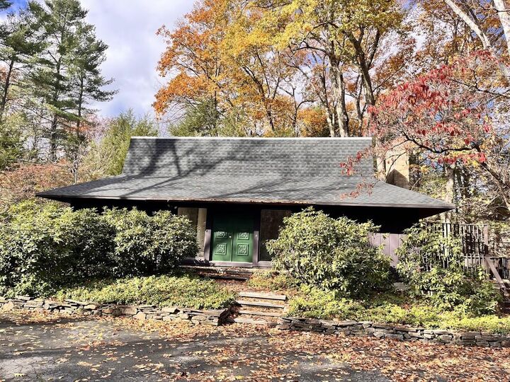 23 Orchard Drive  Durham NH 03824 photo